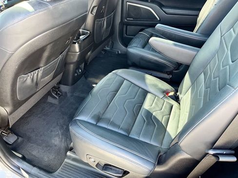 Used 2022 Kia Telluride SX w/ SX Prestige Package AWD/4WD image 26