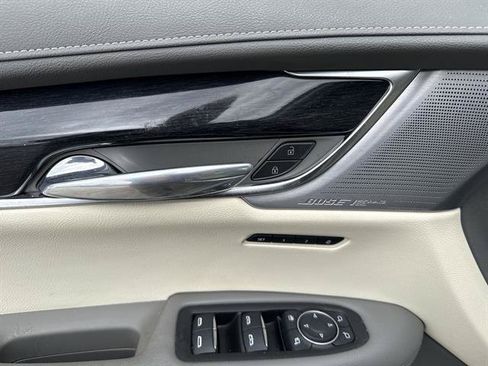 Certified 2023 Cadillac XT6 Premium Luxury AWD/4WD image 15
