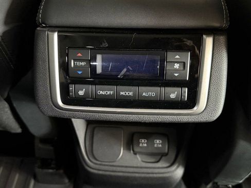Certified 2021 Subaru Ascent Limited w/ Popular Package #2A image 19