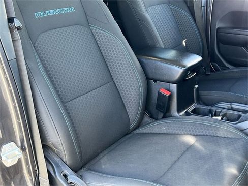 Used 2024 Jeep Wrangler Unlimited Rubicon 4xe image 33