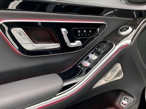New 2026 Mercedes-Benz S 500 4MATIC image 13