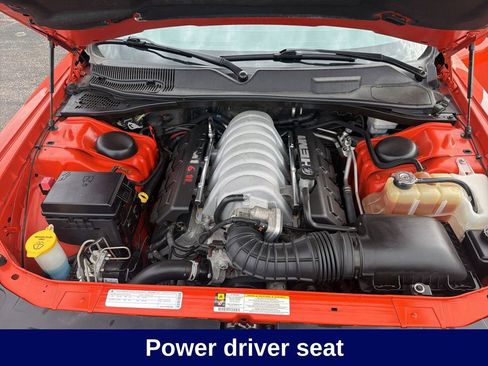 Used 2009 Dodge Challenger SRT8 w/ SRT Option Group II RWD image 14