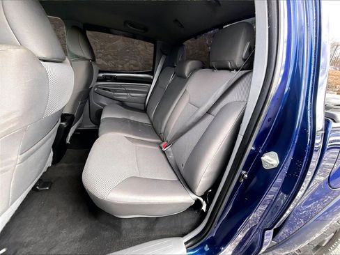 Used 2015 Toyota Tacoma 4x4 Double Cab image 22