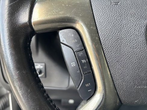 Used 2019 Chevrolet Express 2500 w/ Driver Convenience Package image 14