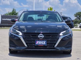 Used 2024 Nissan Altima 2.5 SV FWD video 2