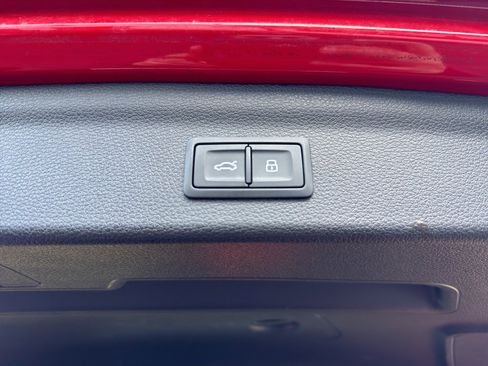 Used 2023 Audi Q3 2.0T Premium image 9