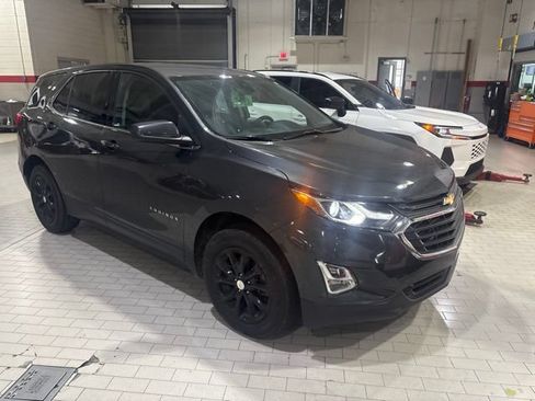 Used 2020 Chevrolet Equinox LT AWD/4WD image 2