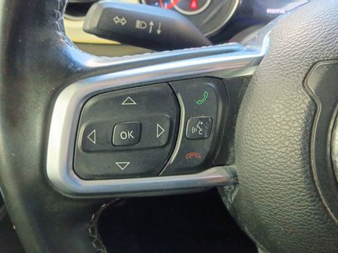 Used 2020 Jeep Gladiator Sport w/ Quick Order Package 24S image 11