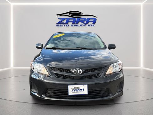 Used 2013 Toyota Corolla L FWD image 2