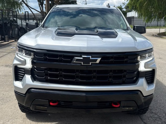 Used 2022 Chevrolet Silverado 1500 LT Trail Boss AWD/4WD image 2