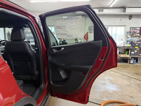 New 2026 Ford Escape ST-Line w/ Tech Pack #1 AWD/4WD image 25
