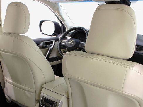 Used 2021 Lexus GX 460 Premium AWD/4WD image 43