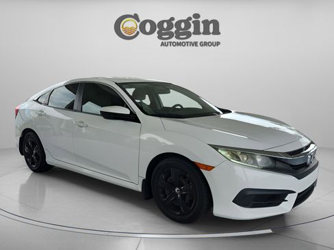 Used 2017 Honda Civic LX image 7
