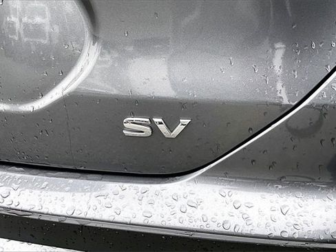 Used 2021 Nissan Kicks SV image 24