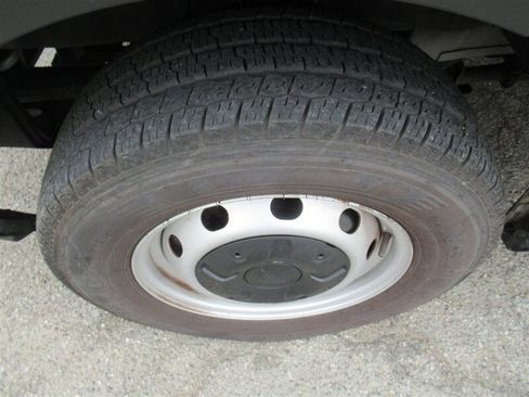 Used 2019 Ford Transit 250 130 Low Roof image 28