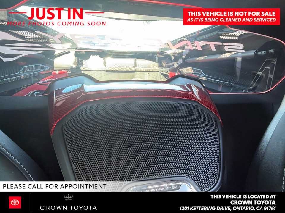 Used 2024 Chevrolet Corvette Stingray Coupe w/ 1LT RWD image 9