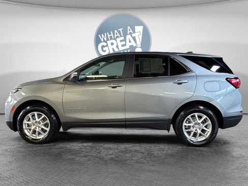 Used 2023 Chevrolet Equinox LT AWD/4WD image 7