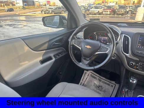 Used 2020 Chevrolet Equinox LT w/ Driver Convenience Package image 10