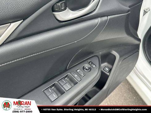 Used 2020 Honda Civic EX-L image 16