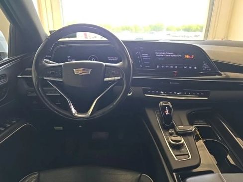 Used 2024 Cadillac Escalade ESV Sport w/ LPO, ONYX Package AWD/4WD image 51