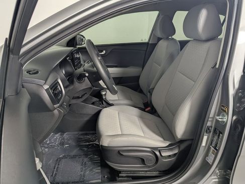 Used 2022 Kia Rio S w/ Option Group 015 FWD image 12