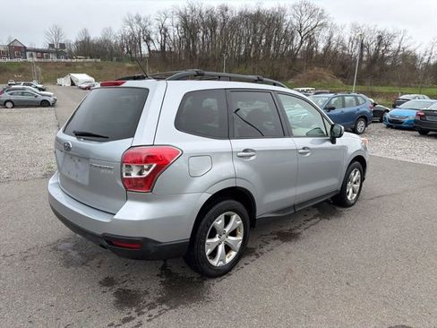 Used 2015 Subaru Forester 2.5i Premium w/ All-Weather Package image 9