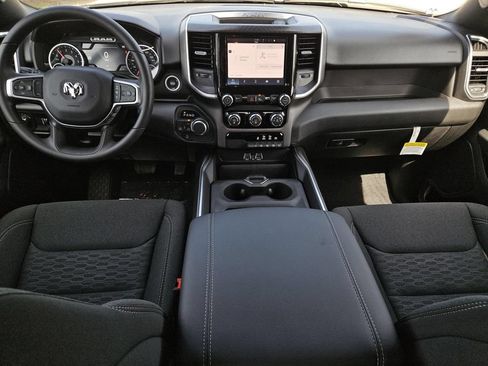 New 2026 RAM 1500 Express AWD/4WD image 10