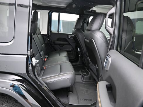 New 2025 Jeep Wrangler Unlimited Sahara image 27