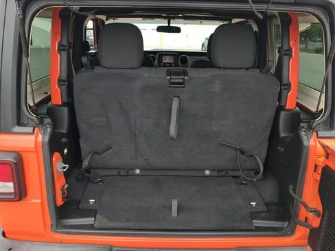 Used 2020 Jeep Wrangler Sport AWD/4WD image 26