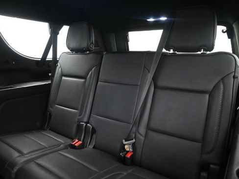 Used 2021 GMC Yukon XL Denali AWD/4WD image 21