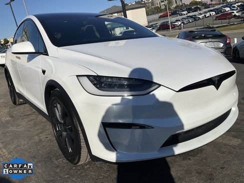Used 2023 Tesla Model X image 77