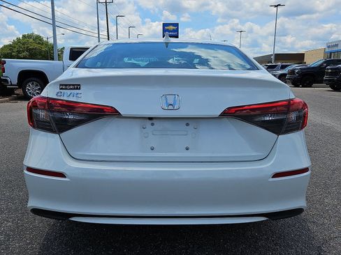Used 2023 Honda Civic LX image 29