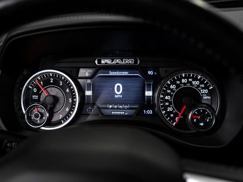 Used 2021 RAM 1500 Laramie RWD image 18