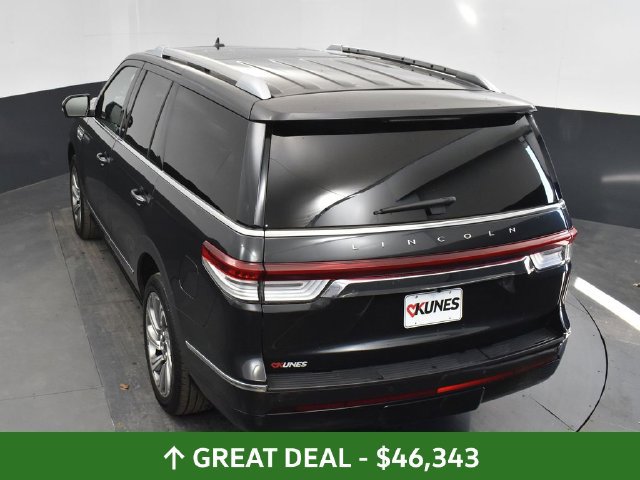 Used 2023 Lincoln Navigator Reserve AWD/4WD image 37