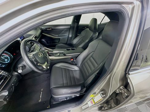 Used 2017 Lexus IS 200t F Sport w/ F Sport Package image 13