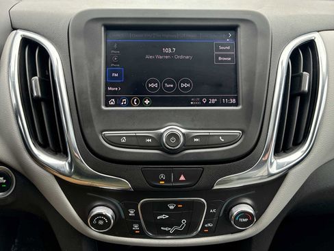 Certified 2023 Chevrolet Equinox LS w/ LS Convenience Package image 13