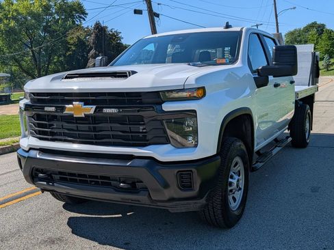 Used 2025 Chevrolet Silverado 3500 W/T w/ Snow Plow Prep/Camper Package AWD/4WD image 11