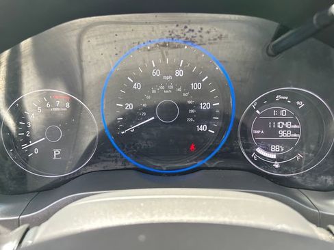 Used 2018 Honda HR-V EX-L image 16