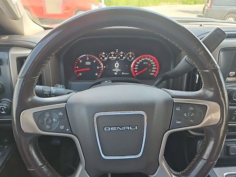 Used 2015 GMC Sierra 2500 Denali w/ Driver Alert Package image 18