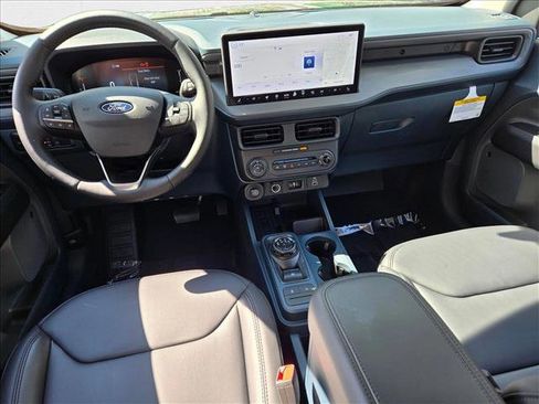 New 2025 Ford Maverick Lariat w/ Black Appearance Package image 14