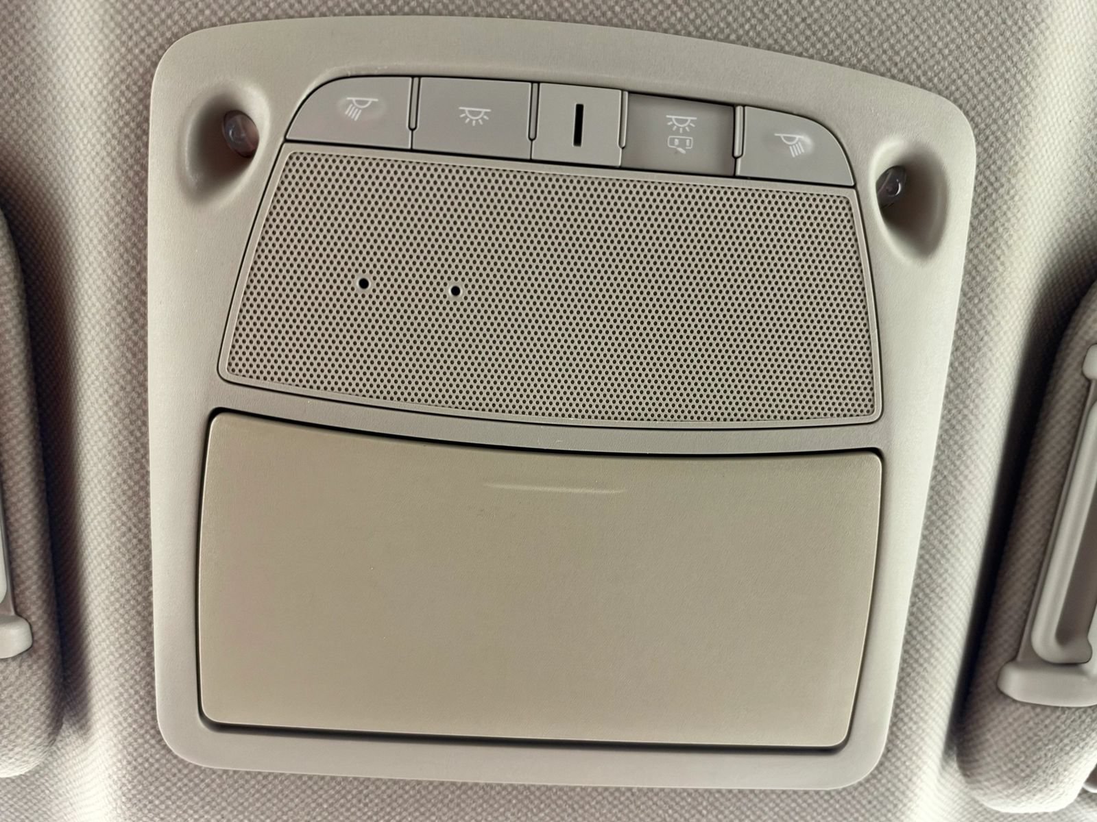 Used 2017 Nissan Sentra SV FWD image 37