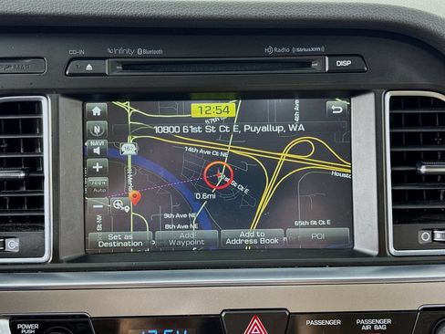 Used 2015 Hyundai Sonata Limited w/ Option Group 05 FWD image 29