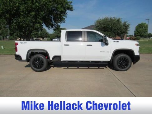 New 2026 Chevrolet Silverado 2500 Custom w/ Custom Value Package AWD/4WD image 8