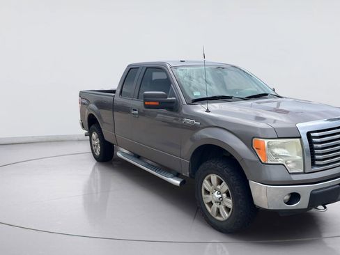 Used 2012 Ford F150 XLT w/ XLT Chrome Pkg AWD/4WD image 2