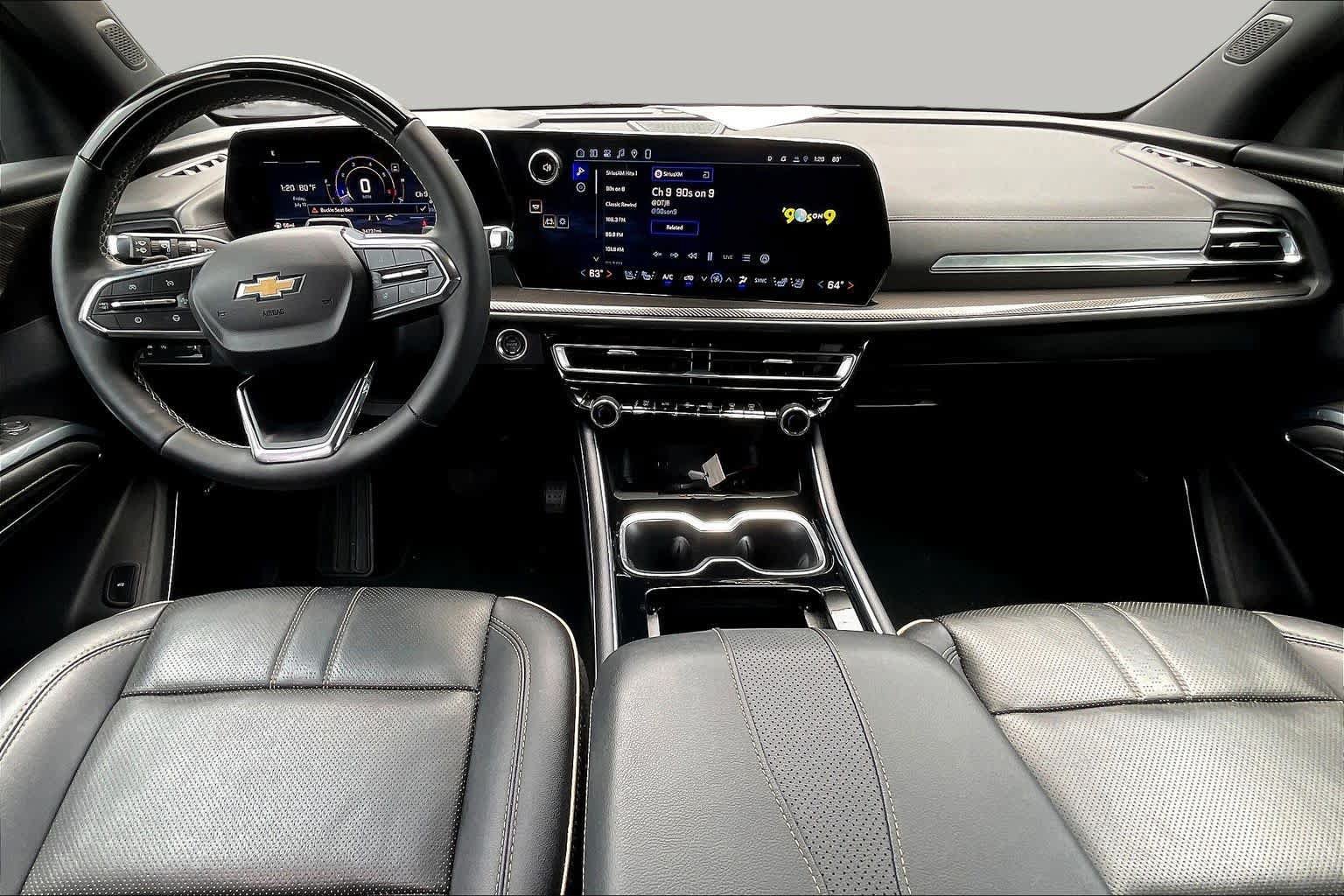 Used 2025 Chevrolet Traverse High Country w/ LPO, Floor Liner Package FWD image 44