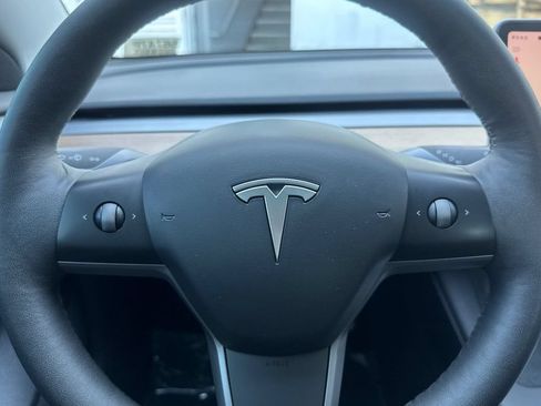 Used 2023 Tesla Model 3 Standard Range RWD image 21