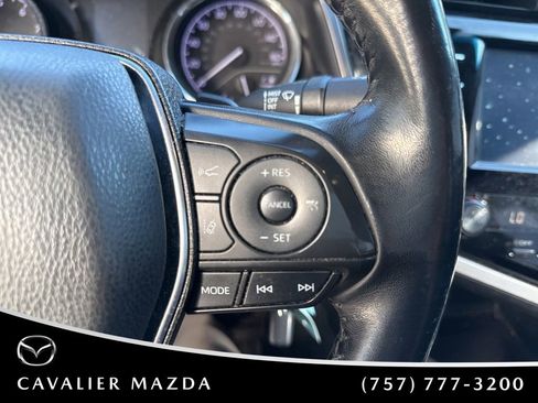 Used 2019 Toyota Camry SE w/ Protection Package (Q2) FWD image 15