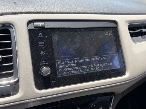 Used 2022 Honda HR-V EX image 10