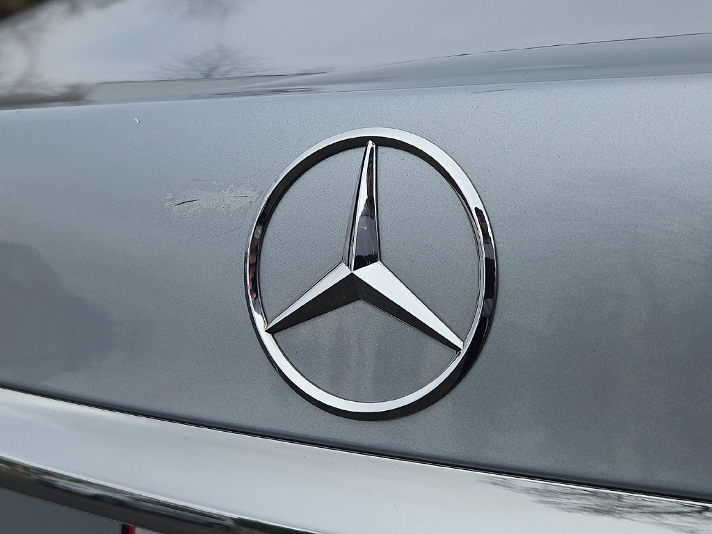 Used 2017 Mercedes-Benz E 300 4MATIC image 28