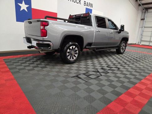 Used 2024 Chevrolet Silverado 2500 LT AWD/4WD image 17